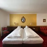 招待所 三特奈兰德旅馆