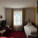 Guest house Landgasthof Santner 3*