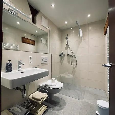 Landgasthof Santner Penzion Thalgau